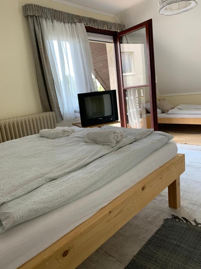 Whitehouse Alsoors Aparthotel Eksteriør bilde